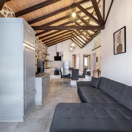 Petra Apartament